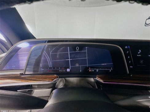 Used 2022 Cadillac Escalade ESV Luxury w/ LPO, Illumination Package image 35
