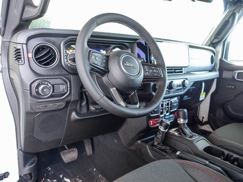 New 2025 Jeep Wrangler Unlimited Rubicon image 2