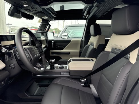 New 2026 GMC Hummer EV 4x4 Crew Cab image 8