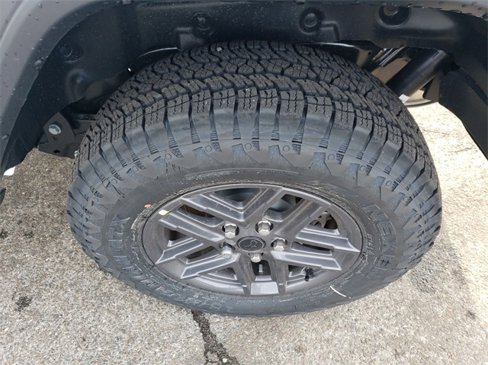 New 2025 Jeep Wrangler Sport S image 18