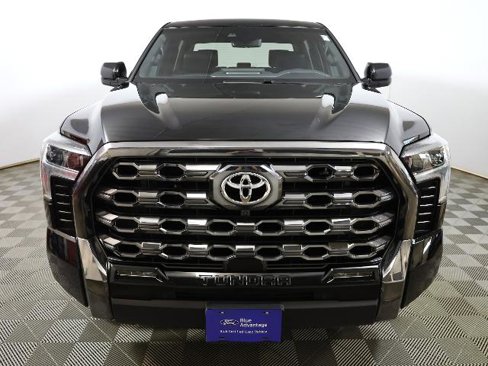 Used 2023 Toyota Tundra Platinum image 3