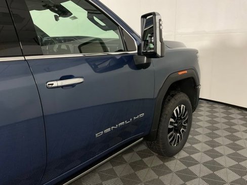 New 2025 GMC Sierra 2500 Denali Ultimate w/ Max Trailering Package image 8