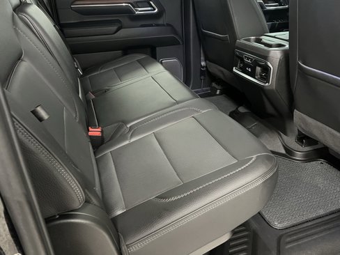 Used 2024 GMC Sierra 3500 Denali w/ Technology Package image 54