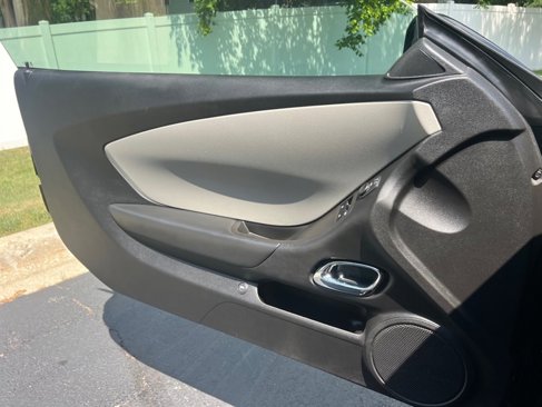 Used 2010 Chevrolet Camaro LS image 38