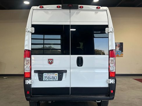 Used 2021 RAM ProMaster 2500 image 4