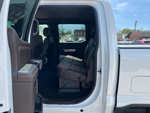 New 2025 Ford F350 King Ranch w/ Chrome Package image 17
