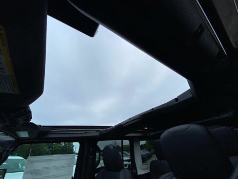 New 2025 Jeep Wrangler Unlimited Sahara w/ Safety Group image 12