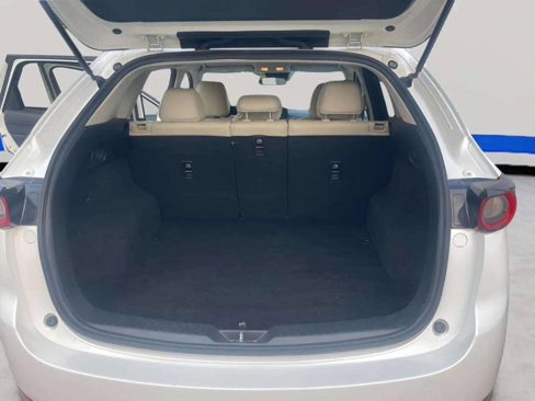 Used 2019 MAZDA CX-5 Touring image 10