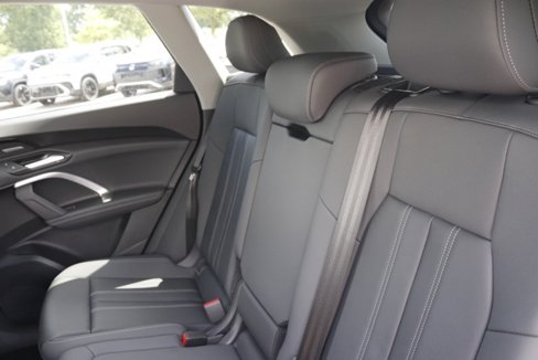 New 2025 Audi Q5 Premium Plus image 17