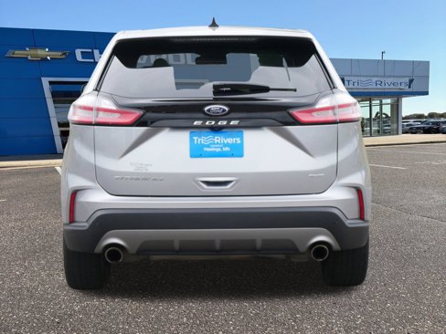 Used 2024 Ford Edge Titanium image 5