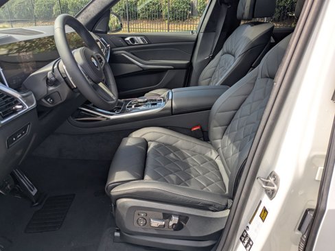 New 2026 BMW X7 xDrive40i w/ M Sport Package image 15
