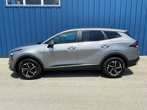 Used 2023 Kia Sportage LX image 14