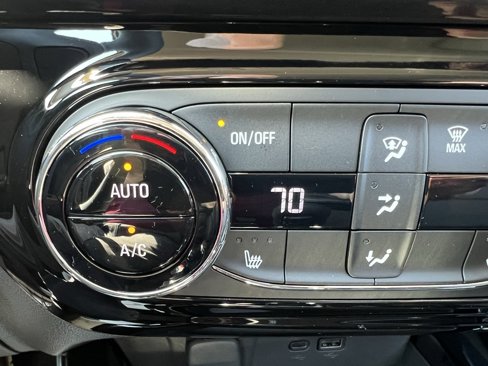 New 2026 Chevrolet Trax ACTIV w/ Driver Confidence Package image 34