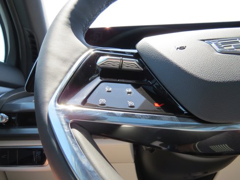 New 2026 Cadillac Vistiq Sport w/ LPO, Floor Liner Package image 23