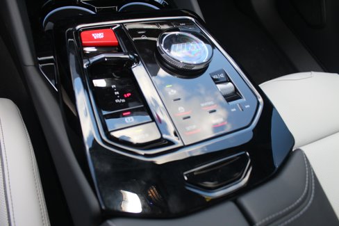 New 2026 BMW M5 w/ Executive Package image 14