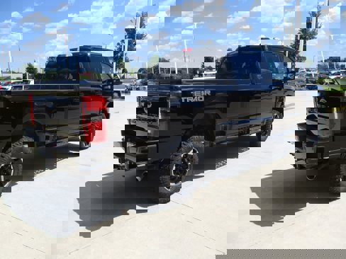 New 2025 Ford F250 XLT image 9