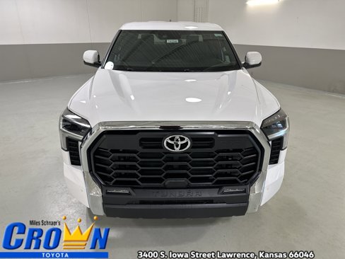 New 2026 Toyota Tundra SR5 image 3