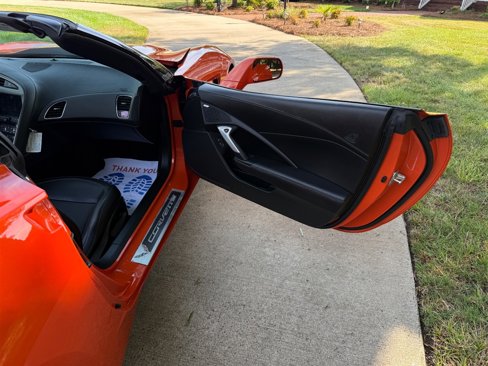Used 2019 Chevrolet Corvette Stingray Coupe w/ 1LT image 48