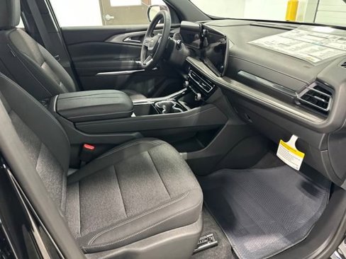 New 2026 Chevrolet Traverse LT w/ Driver Confidence Package image 9