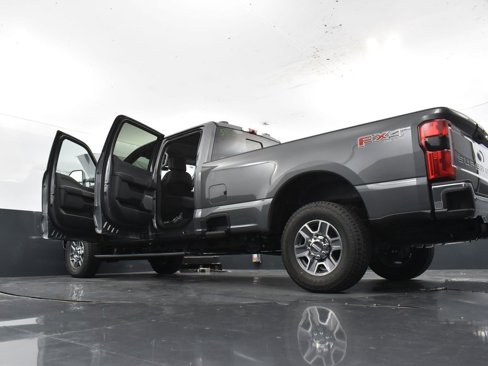 New 2026 Ford F250 Lariat image 42