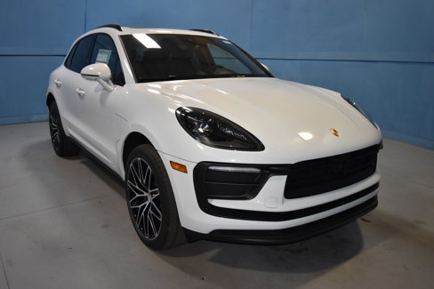 New 2026 Porsche Macan image 22
