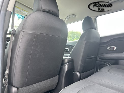 Used 2019 Kia Soul + image 27