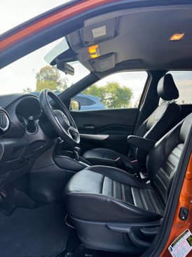 Used 2020 Nissan Kicks SR w/ SR Premium Package image 10
