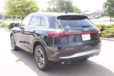 New 2025 Audi Q5 Premium Plus image 7