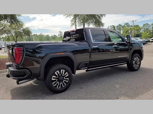 New 2025 GMC Sierra 3500 Denali Ultimate image 26