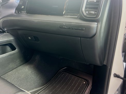 Used 2025 RAM 1500 Limited image 35