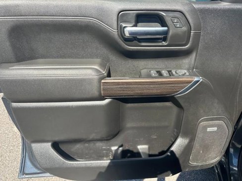 Used 2020 Chevrolet Silverado 1500 RST image 10