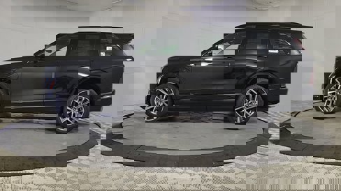 New 2026 Cadillac Vistiq Sport image 5