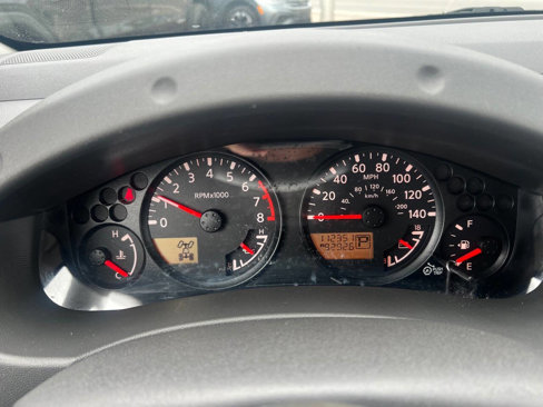 Used 2018 Nissan Frontier SV image 10