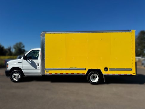 Used 2024 Ford E-350 and Econoline 350 Super Duty w/ Driver's Safety Package image 2