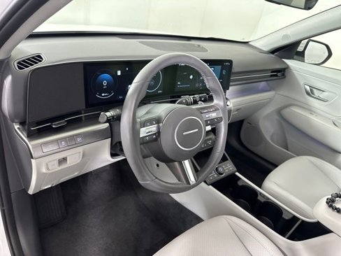 Certified 2025 Hyundai Kona Limited image 30