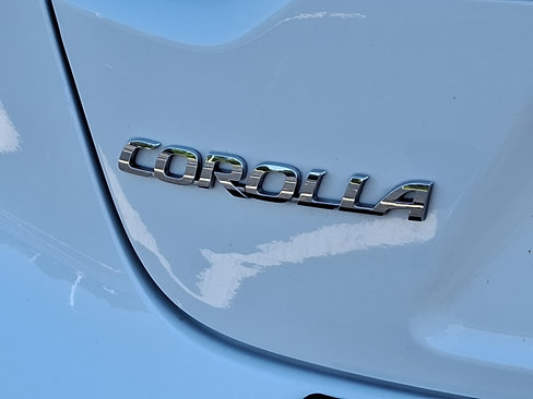 Used 2023 Toyota Corolla XSE image 30