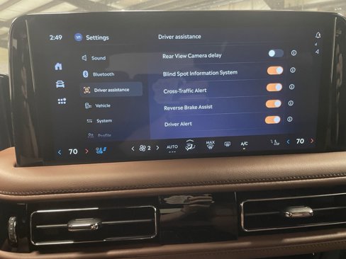 New 2025 Lincoln Aviator Reserve w/ Equipment Group 201A image 13