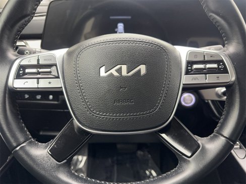 Used 2025 Kia Telluride S image 61
