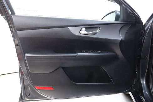 Used 2020 Kia Forte LXS image 20