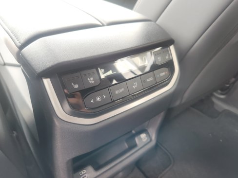 New 2025 Lexus TX 500h AWD image 22