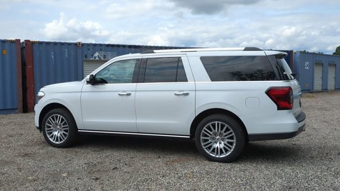 Used 2024 Ford Expedition Max Limited image 5