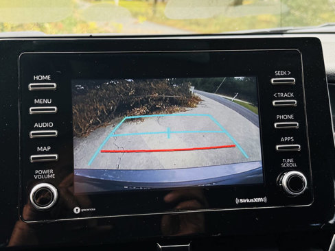 Used 2021 Toyota Camry LE image 14