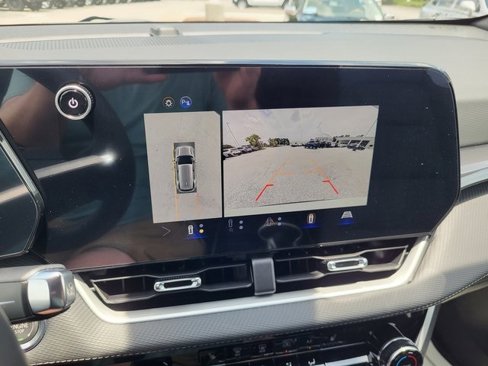 New 2026 Chevrolet Equinox LT w/ Safety and Technology Package image 16