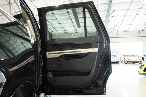 Used 2024 Ford Expedition Max Platinum image 12