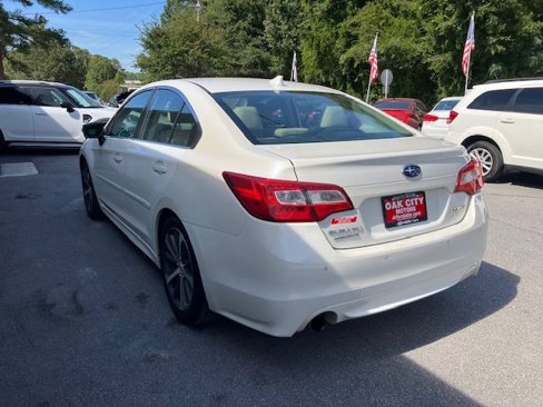 Used 2017 Subaru Legacy 2.5i Limited image 7