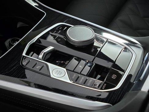 New 2026 BMW X5 xDrive40i w/ M Sport Package image 22