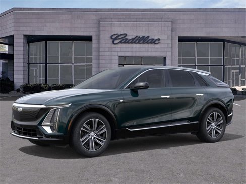 New 2026 Cadillac Lyriq Luxury image 2