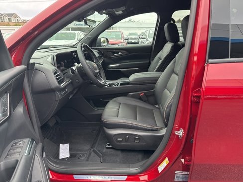New 2026 Chevrolet Traverse High Country w/ LPO, Floor Liner Package image 9