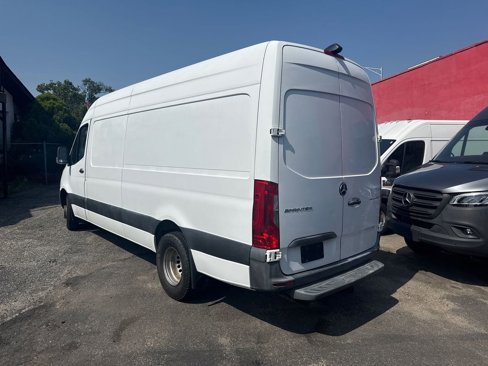 Used 2019 Mercedes-Benz Sprinter 170 image 4