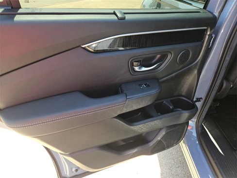 Used 2025 Honda Pilot Elite image 13